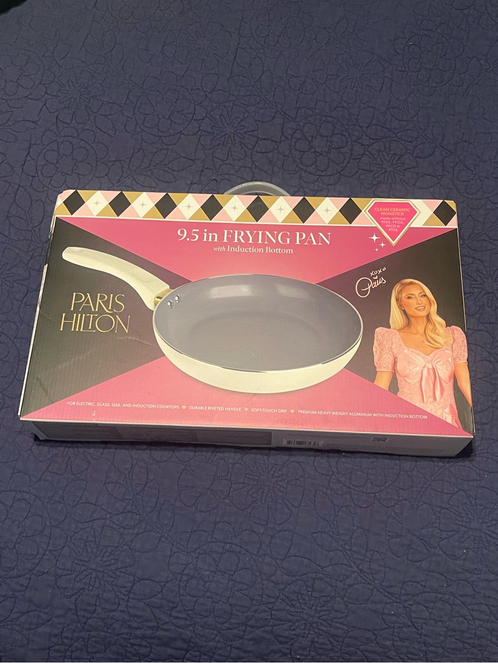 Paris Hilton 9.5 inch non-stick frying pan